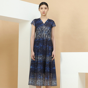 戴布拉芬品牌年夏季渐变网纱设计时尚，大气飘逸优雅高贵连衣裙