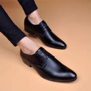 商务系带休闲男士尖头皮鞋青年简约办公室纯黑皮鞋内增高透气男鞋