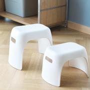创意时尚换鞋凳日式加厚浴室小凳子塑料防滑客厅儿童专用小板凳