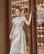 2023越南小众夏季优雅气质蕾丝钩花镂空拼接白色连衣裙