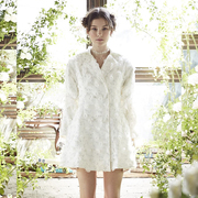 Thea by Thara泰国设计师品牌 气质白色西装领立体花瓣荷叶外套
