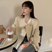 韩国chic春季温柔奶油黄圆领金属单排扣宽松休闲长袖西装短外套女