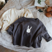 23秋韩国儿童兔耳朵宽松廓形长袖T恤男童女童卡通简约棉质打底衫