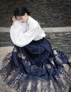 新中式轻国风夏装汉服马面裙搭配的上衣2024套装蓝色女装小个子