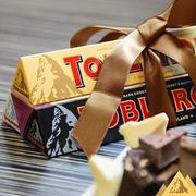 toblerone三角瑞士百年经典三角，巧克力四口味组合装正宗高档