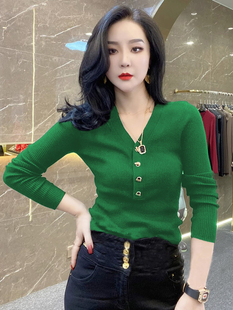 欧货设计感v领打底衫女春秋内搭修身绿色上衣洋气性感针织衫毛衣