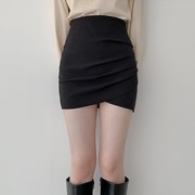 黑色短裙a字裙女秋高腰，紧身包臀半身裙短款不规则褶皱一步裙