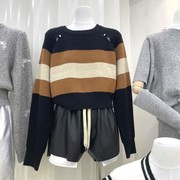 2022十三行秋季韩版设计感小众拼色圆领套头镂空短款针织毛衣