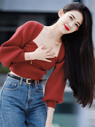 酒红色方领针织衫女2023秋冬设计感修身上衣短款软糯毛衣外套