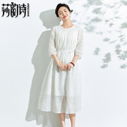 白色苎麻绣花高级感仙气长裙2024夏季宽松高端文艺棉麻连衣裙