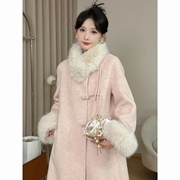 2023年冬季粉色外套，女新中式中长款盘扣，羽绒大衣