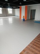 塑胶地板安装地胶铺装地毯，安装自流平施工健身房地，胶地板革