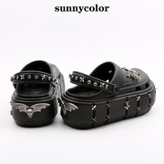 sunnycolor铆钉洞洞鞋女夏季厚底，朋克风复古时尚，ins潮流包头拖鞋