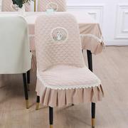 全包椅子套罩家用连一体餐椅套，椅垫布艺简约夹棉加厚保暖防滑绗绣