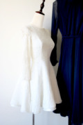 vintage古着复古重工镂空蕾丝，极收腰显瘦纯白色，连衣裙蓬蓬伞摆