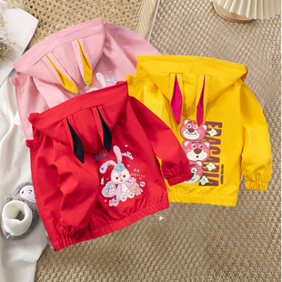 一岁宝宝春季衣服外套三岁女宝女童春节拜年新年红色薄款连帽风衣