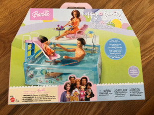 Barbie happy Family 2003 快乐小家庭 芭比娃娃 游泳池 正版配件