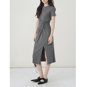 灰色侧开衩连衣裙夏季法式气质，扭结设计感纯欲高腰褶皱中长裙