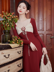 绝美女装新中式日常针织连衣裙，港风红色长裙气质，高级感小个子礼服