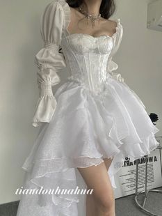 在逃公主蓬蓬裙新娘婚纱敬酒服精致高端女装轻奢重工白色连衣裙子