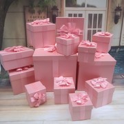 特大60cm正方形粉色盒，生日礼物盒拍照道具，盒橱窗摆设推头纸盒