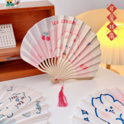 扇子女可爱夏季绢布折扇迷你卡通儿童学生便携随身舞蹈扇折叠竹扇