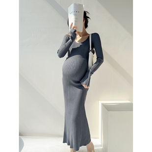 孕期修身款连衣裙春装打底裙韩版圆领喇叭袖纯色气质长裙孕妇装女