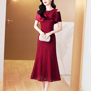 红色蕾丝连衣裙女短袖，2024春夏季高端洋气婚宴，礼服显瘦鱼尾裙