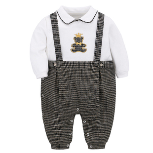 婴儿连体衣秋季长袖一周岁男宝宝衣服帅气假两件背带哈衣小熊