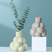 ins陶瓷工艺品摆件现代家居软装饰品创意葡萄型色釉小花瓶插花器