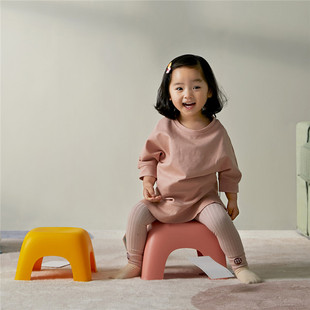 加厚防滑小凳子家用可坐人塑料儿童卡通凳，休息换鞋储物收纳沙发凳