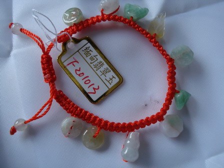 ~~Myanmar A cargo Jade Colorful Emerald Body BB Bracelet f201013 ~~in the Jewelry/Diamond/Jade/Gold , Jade (New) , Bracelets category - from Buy2taobao.com to provide professional Taobao agent buy service