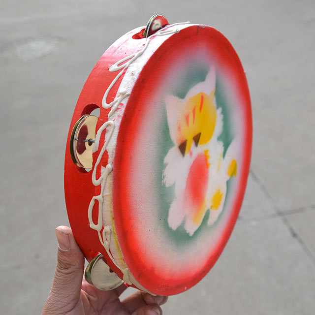 花铃鼓 手摇铃 直径18CM 3号花铃鼓 手拍铃 花盆鼓在类目 乐器/吉他/钢琴/配件, 民族乐器, 鼓-民族鼓, 花盆鼓中 - 来自Buy2taobao.com提供专业的淘宝代购服务