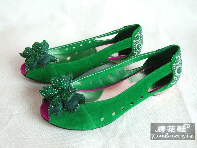 骆班花园鞋深蓝色,2010新款专柜正BL 3DR08