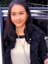 Pequeño y elegante joya Lizi Pei Hong llevaba un collar de perlas de oro no se desvanecen las ventajas y desventajas en comparación K