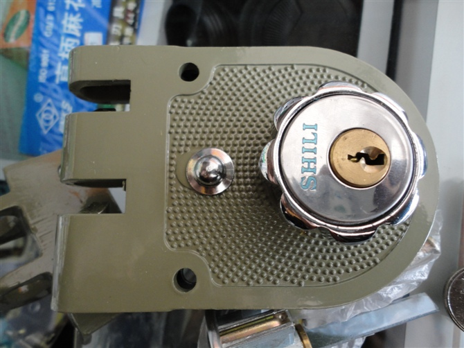 quality goods Strength Tiger lock F5-1A old-fashioned Exterior Stripped of Party membership and expelled from public office gate Sliding door Security lock Hook lock new patternin the Basic building materials , Home Hardware , Locks , Mechanical locks category - from Buy2taobao.com to provide professional Taobao agent buy service