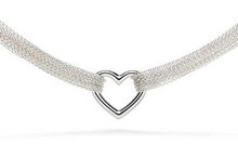 Tiffany vende en forma de corazón especial collar de borla, barrió Japón y Corea del Sur