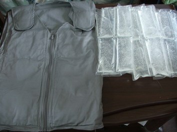 凉爽型背心降温背心冷却背心冷冻背心降温服司机背心【现货供应】在类目 居家日用, 防护用品, 防护服中 - 来自Buy2taobao.com提供专业的淘宝代购服务