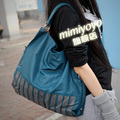 「mimiyoyo」风靡日韩街头休闲单件斜跨2用包YY055
