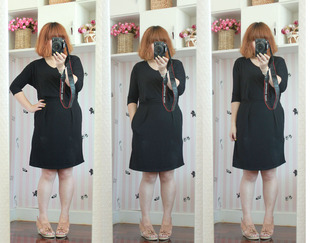 西西大码女装欧美风格，气质显瘦v领五分，袖松紧腰黑色棉质连衣裙
