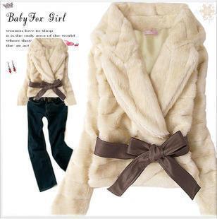 2010秋冬新款女装新品韩版满百包邮仿兔毛皮草外套特价B789