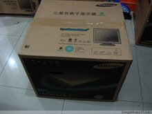全新制图、监控专用CRT 三星988mb 纯平显示器