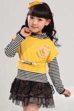 反季节童装 特价一元起拍 2012时尚秋款童服 2件套宝宝条纹装
