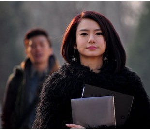 2012秋冬装新款 莫柔戚薇明星同款斗篷款獭兔