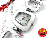 秒杀986款意大利 古琦<span class=H>GUCCI</span> 手链石英表女士手表女表(白色)