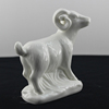 白瓷羊陶瓷羊摆件风水，雕塑羊陶瓷，白羊摆设十二生肖羊镇宅招财羊