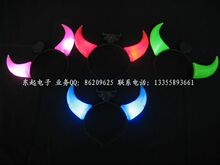 <span class=H>圣诞</span><span class=H>节</span><span class=H>玩具</span> 闪光牛角 恶魔角 发光牛角灯 牛魔王头箍 大牛角批发
