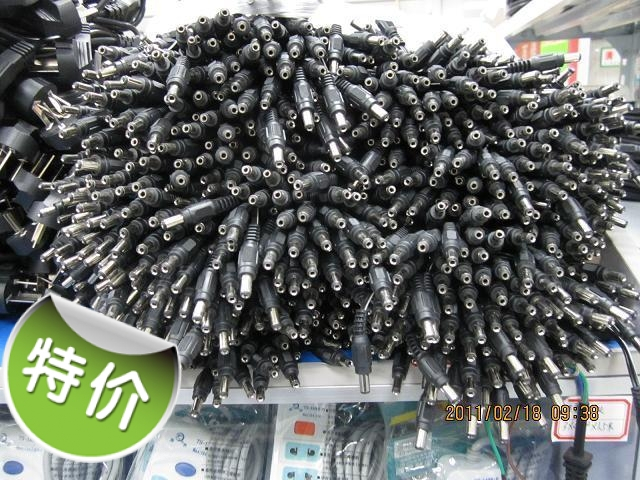 現貨2.1DC電源線5.5MM*2.1MM DC插頭線 圓孔監控攝像頭線30CM在類目 影音電器, 影音家電配件, 線材中 - 來自Buy2taobao.com提供專業的淘寶代購服務