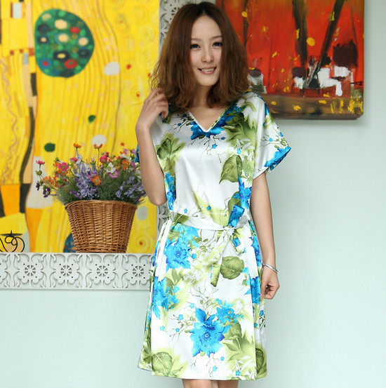 2010新款夏装 外贸原单韩版可爱花朵仿真丝睡裙 时尚短袖家居服女