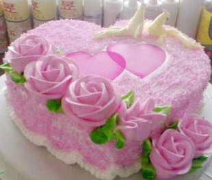  武汉生日蛋糕　鲜奶蛋糕　新鲜蛋糕　湖北江夏区蛋糕　北蛋糕速递